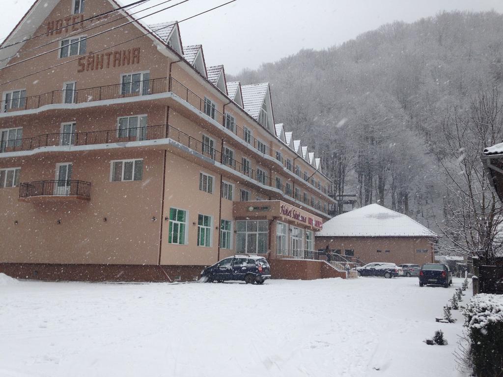 Hotel Santana-Neoklinik Moneasa Exterior foto